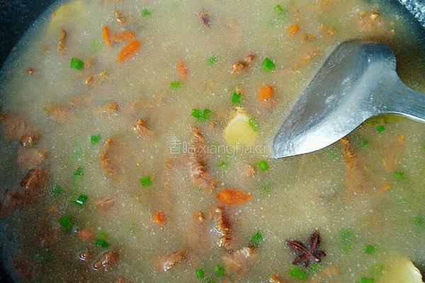客家牛肉汤的做法图解4