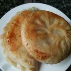 猪肉香葱馅饼的做法[图]