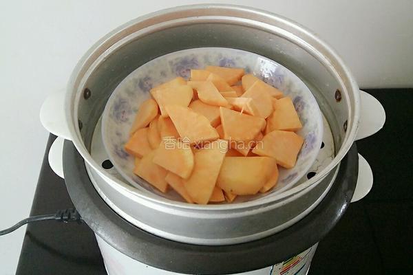 奶香蓝莓地瓜泥的做法图解3