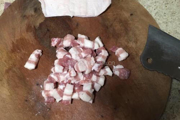 炸酥肉的做法图解1