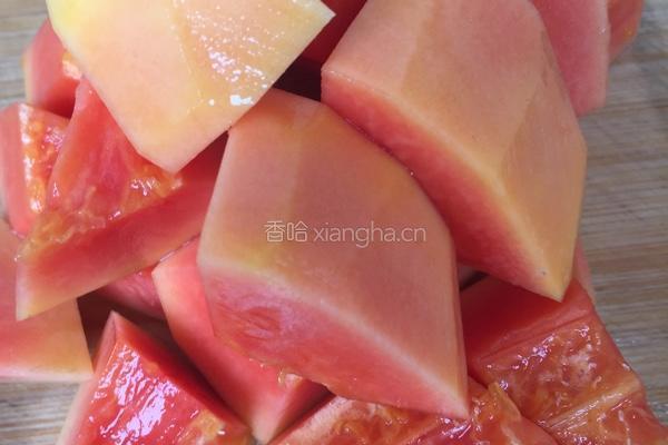木瓜牛奶炖银耳的做法图解3