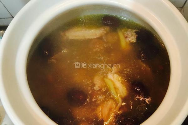 桂圆红枣枸杞炖土鸡的做法图解7