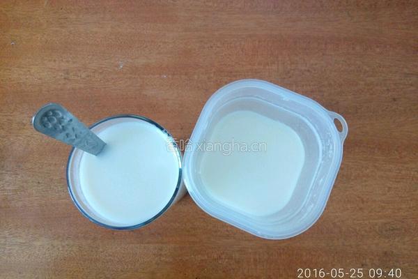 红豆牛奶冰棒的做法图解2