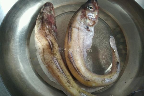 明太鱼炖豆腐的做法图解1