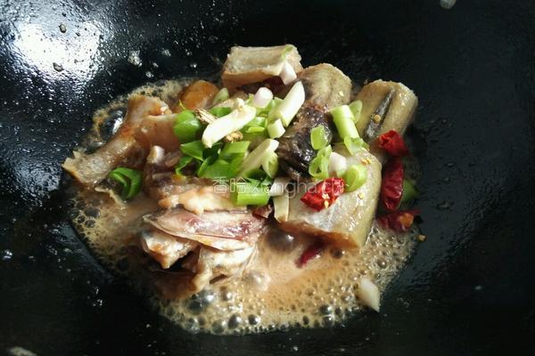明太鱼炖豆腐的做法图解4