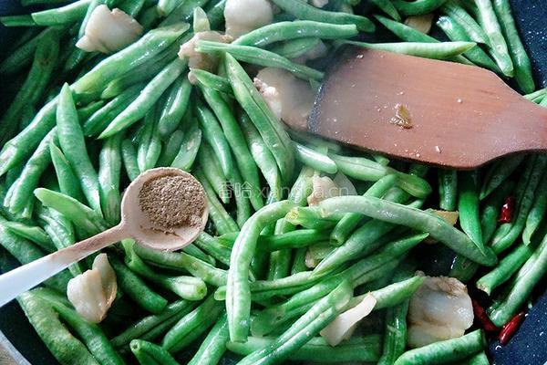 五花肉炖芸豆的做法图解8