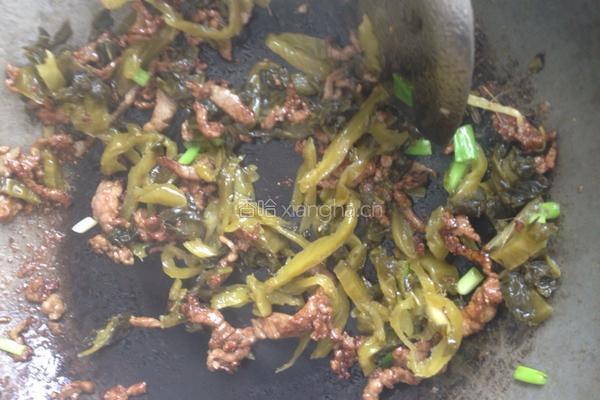 酸菜肉丝汤粉的做法图解6
