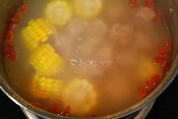 玉米排骨汤的做法图解6