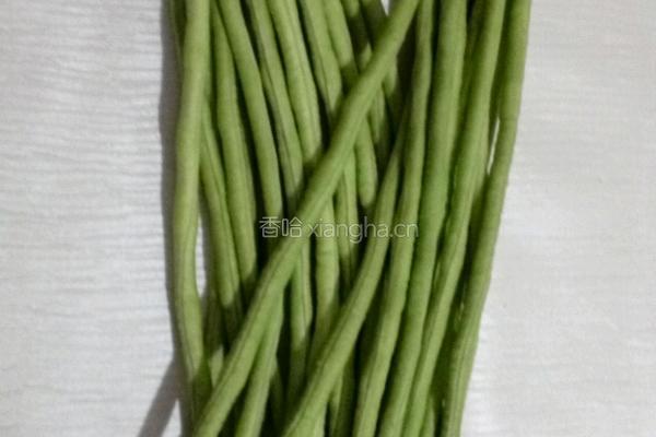 自制酸豆角的做法图解1