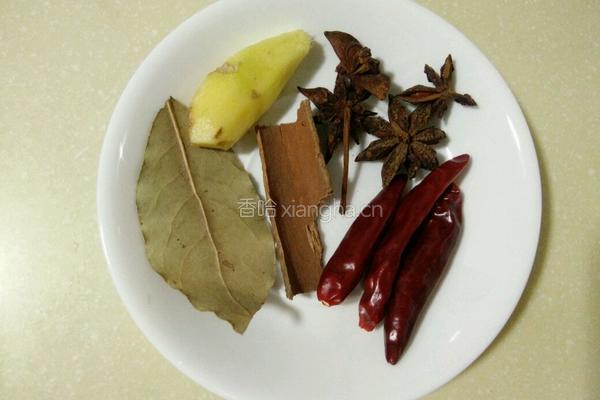 鹌鹑蛋烧排骨的做法图解3