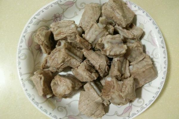 鹌鹑蛋烧排骨的做法图解7