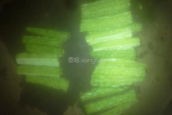 苦瓜汤的做法图解2