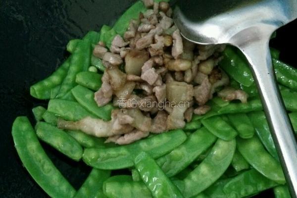 荷兰豆炒肉的做法图解7