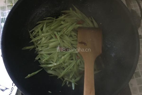 酸辣空心菜梗的做法图解9