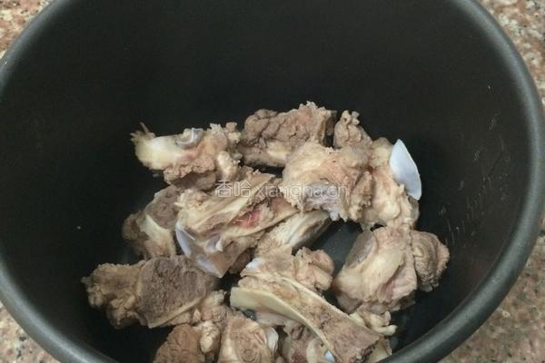 筒骨冬瓜汤的做法图解5