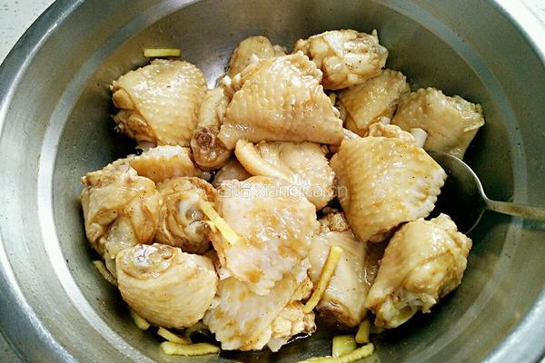 香菇蒸鸡翅的做法图解7