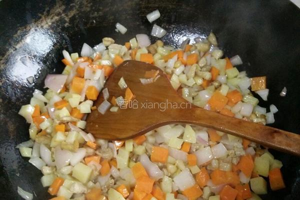 咖喱鸡丁饭的做法图解3