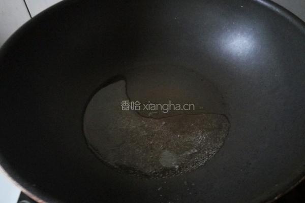 番茄酱炒馒头丁的做法图解4
