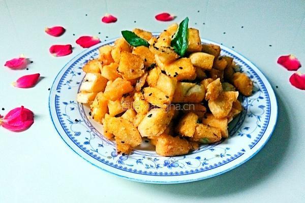 番茄酱炒馒头丁的做法图解12