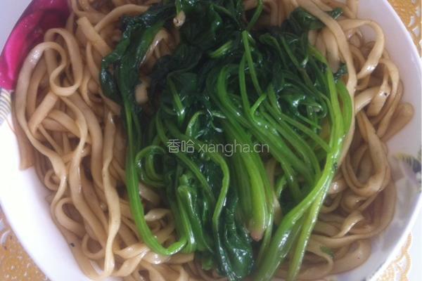 菠菜炒粉条