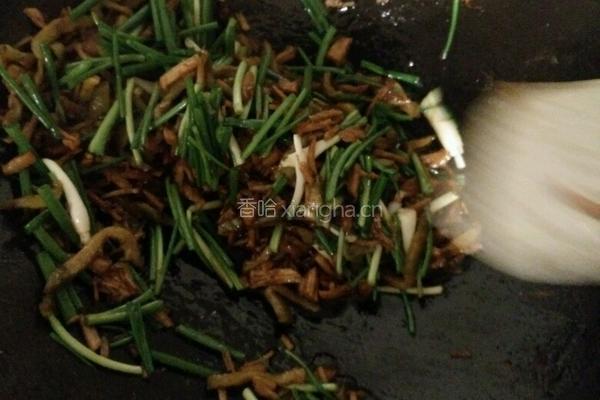 榨菜炒肉丝的做法图解5