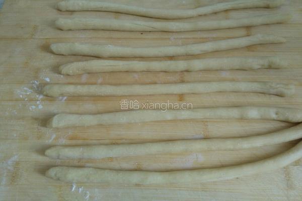 奶香蜂蜜麻花的做法图解5
