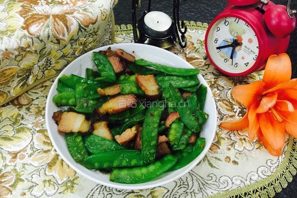 荷兰豆炒腊肉的做法图解5