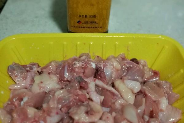 辣子鸡的做法图解3