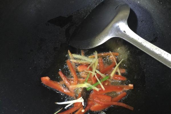 茭白肉丝的做法图解3