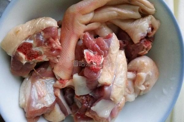 鸭子焖萝卜的做法图解3