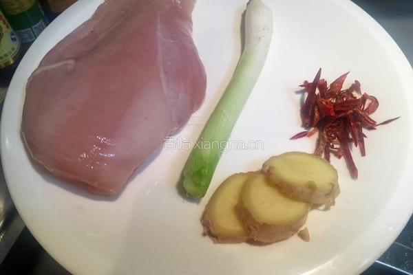 红油鸡丝的做法图解1