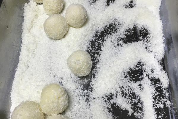 椰蓉小皮球的做法图解10