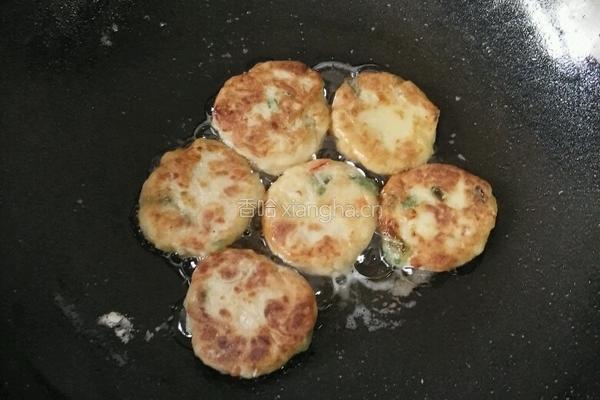 香酥土豆饼的做法图解7