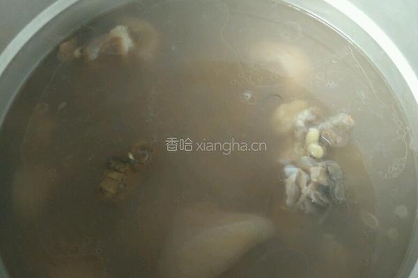 黄豆鱿鱼炖猪脚的做法图解6