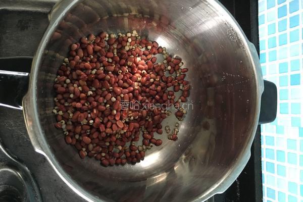 薏仁红豆汤的做法图解3