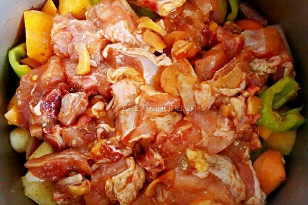 三汁焖锅（电饭煲版）的做法图解8