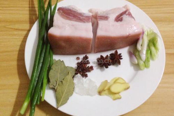 梅菜扣肉的做法图解2