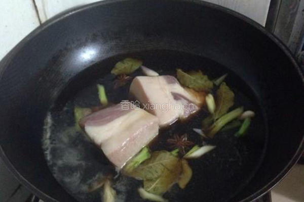 梅菜扣肉的做法图解3