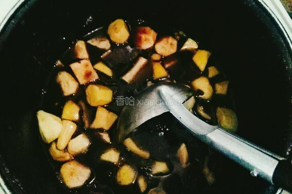 红薯黑糯米粥的做法图解3