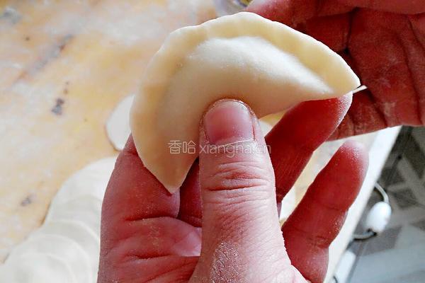 卷心菜猪肉馅饺子的做法图解21