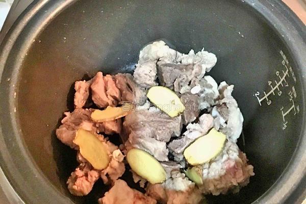 淮山炖排骨的做法图解3