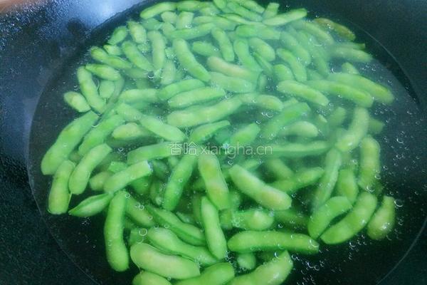 凉拌毛豆的做法图解5