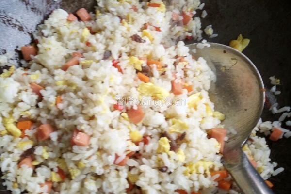 扬州炒饭 西红柿蛋花汤的做法图解7