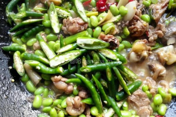 鸡丁炒毛豆的做法图解7