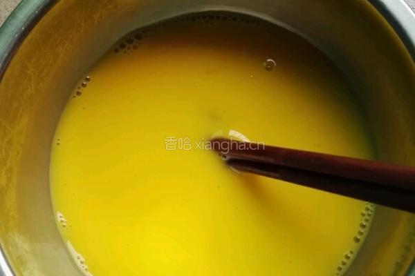 苦瓜炒蛋的做法图解2