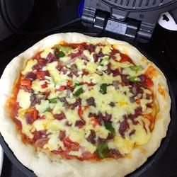 电饼铛腊肠牛肉比萨的做法[图]