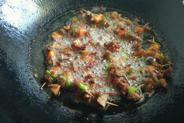 孜然牙签羊肉的做法图解9