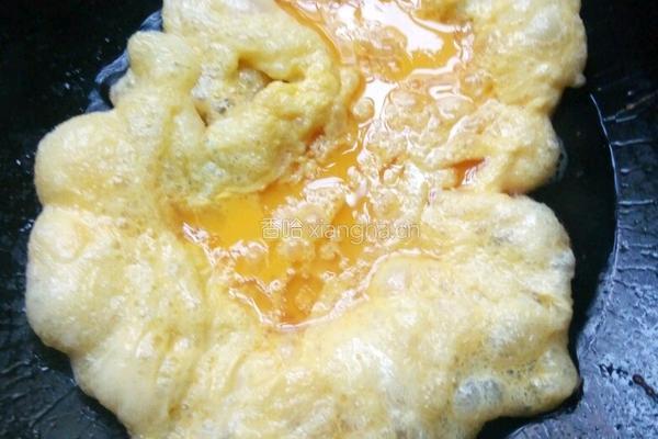 木耳炒鸡蛋的做法图解4