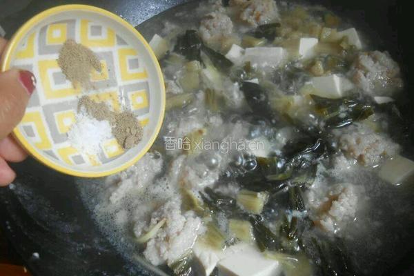 酸菜豆腐肉丸汤的做法图解5