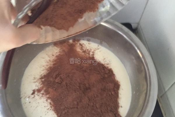 布朗尼巧克力冰淇淋的做法图解5
